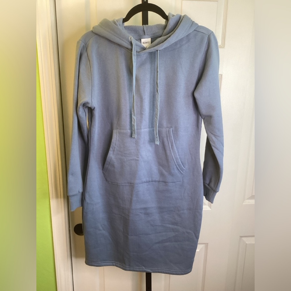 SALE - Rosio Light Blue Hoodie, size Medium, NWOT